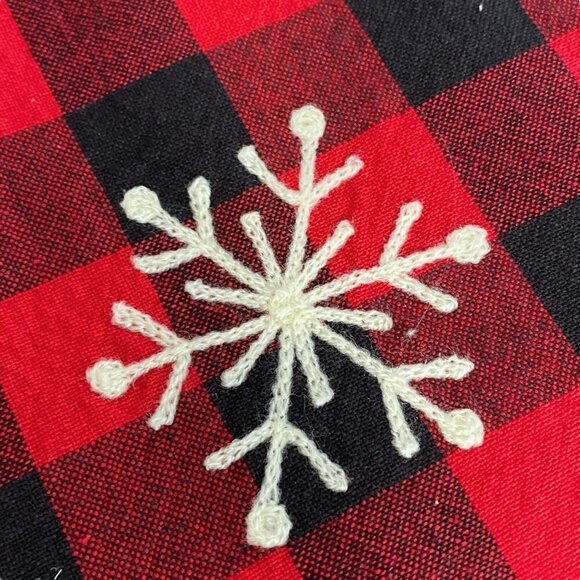 Buffalo Check Treeskirt Rustic Holiday Decor Reindeer Snowflakes - Picture 5 of 10